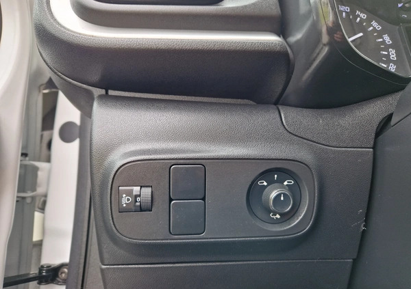 Citroen C3 cena 51900 przebieg: 58000, rok produkcji 2021 z Gniezno małe 497